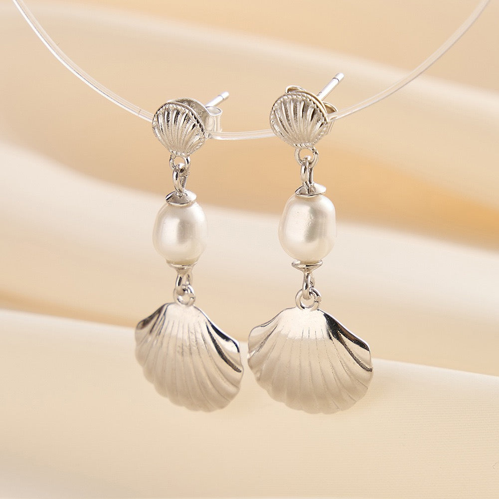 Pearl Drop Seashell Earrings in Gold