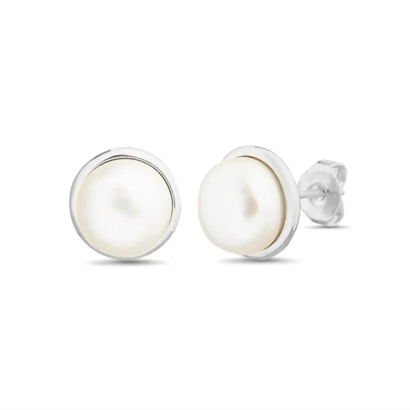 Women's Pearl Stud Earrings
